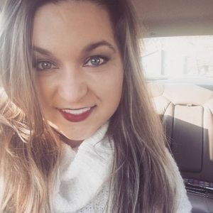 Meet your Posher, Kassie